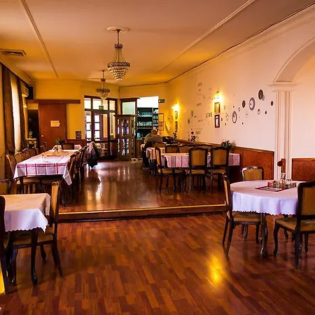 Ugostiteljski Objekat Karibo 3* Sombor
