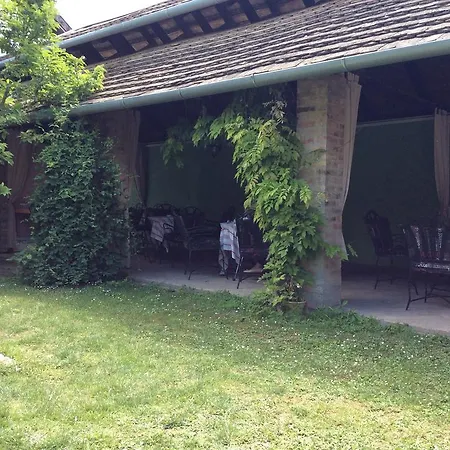 Ugostiteljski Objekat Karibo 3*